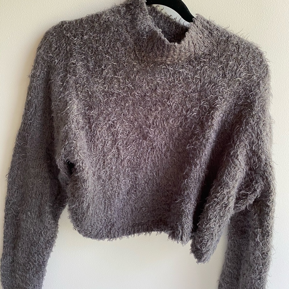 Chic, cozy sweater